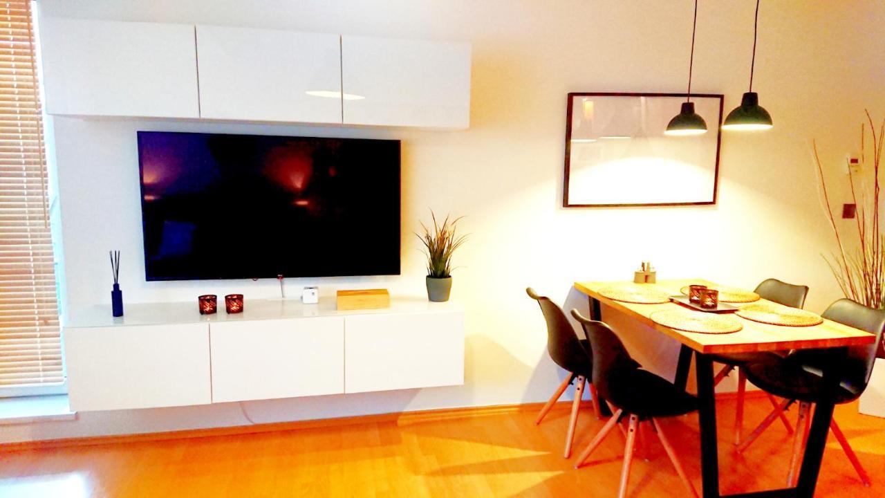 Apartman U Sklarny Daire Harrachov Dış mekan fotoğraf